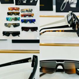 Picture of Balenciga Sunglasses _SKUfw56867772fw